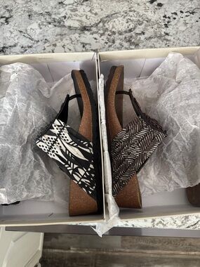 Madison Two-Tone Wedge Sandals in Black and Brown